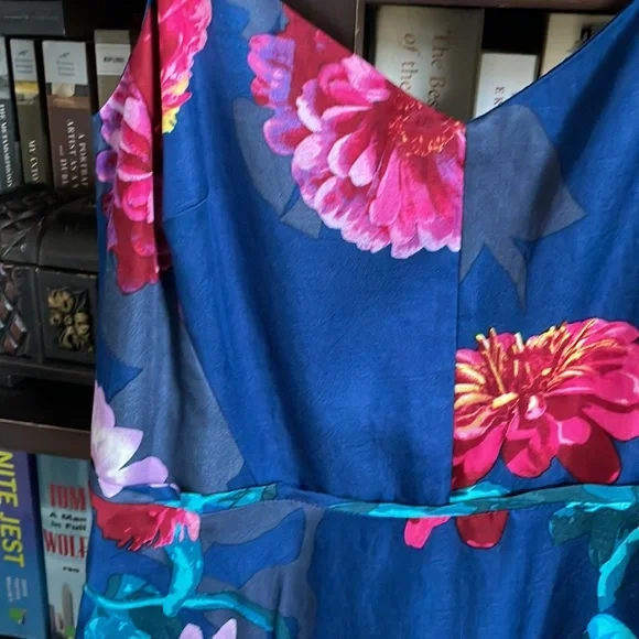 Meet Me by the Pink Peonies at Midnight Blue Midi Dress - Picture 3 of 5